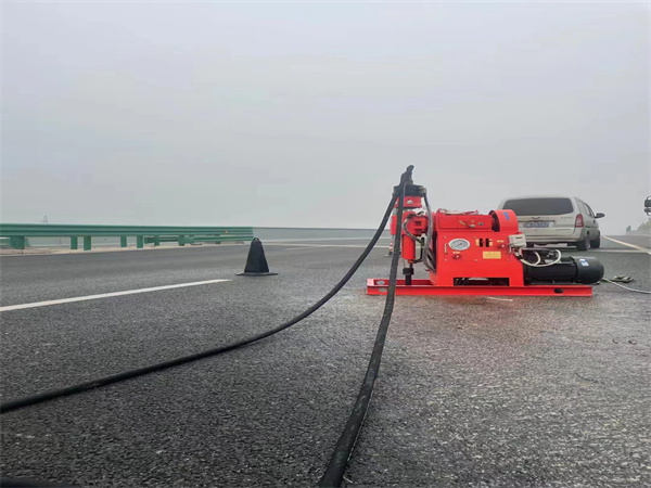 溪湖马路路基路面开裂下沉注浆加固灌浆